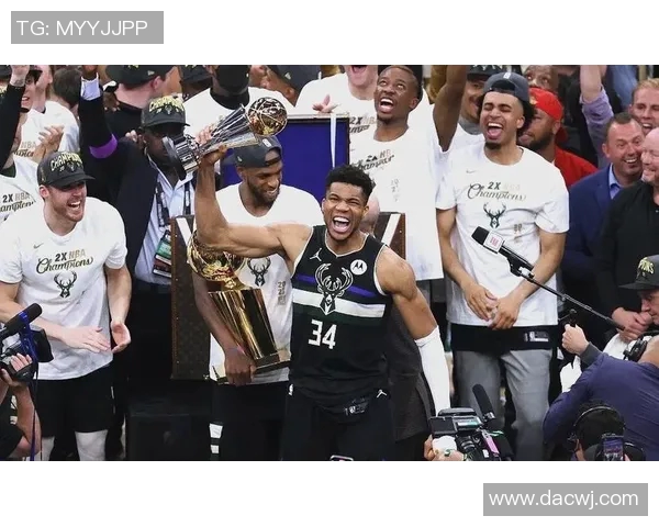 字母哥的坚韧与蜕变，雄鹿仍是开云东部劲旅