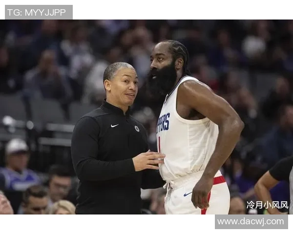 快船消息：哈登主动揽责，比尔攻防辣眼，小卡继续缺席