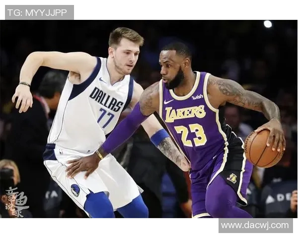 怀特17分引领公牛压制独行侠，三节战罢领先15分